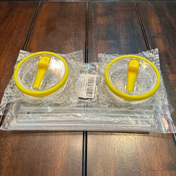 Other - Stanley 30oz Yellow Tumbler Replacement Lids & 4 Straws